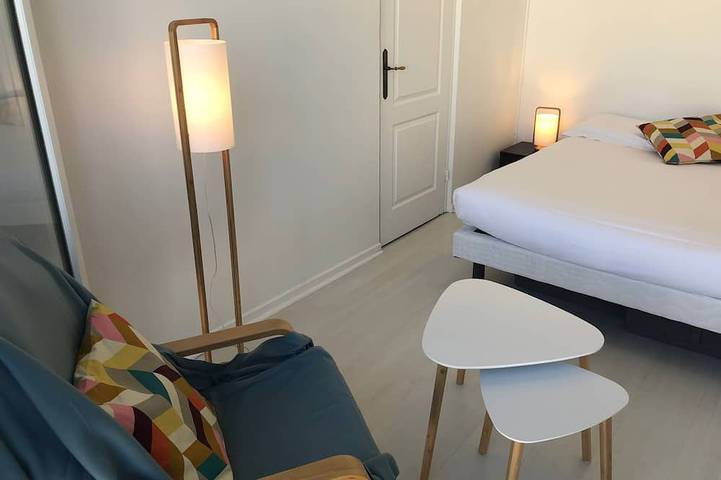 Appartement entier, T2 lumineux vue sur Cher, 8mn Gare & centre in Tours, Région de Tours