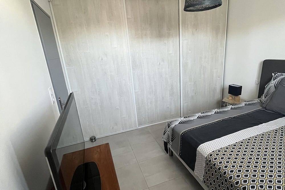 Furnished 3-star suburb house 800 m from the spa and 15 mn from the town center in Rochefort, Rochefort region