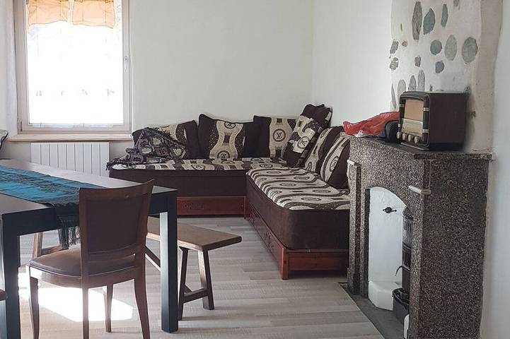 Ferienwohnung für 8 Personen, mit Terrasse und Garten - 1