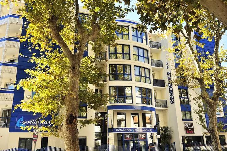 Studio entier, Studio 2 Personnes avec Balcon in Montpellier, Côte méditerranéenne (France)