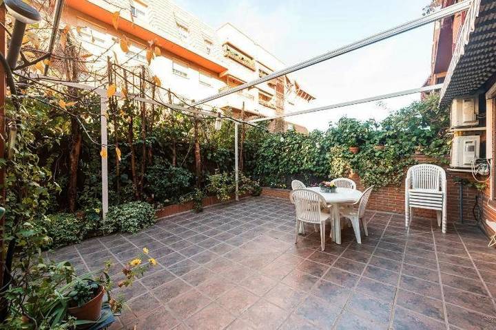 Ferienwohnung für 8 Personen, mit Garten und Pool - 1