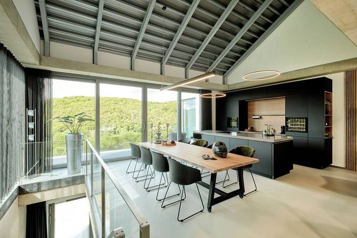Ferienhaus für 4 Personen, mit Balkon und Garten