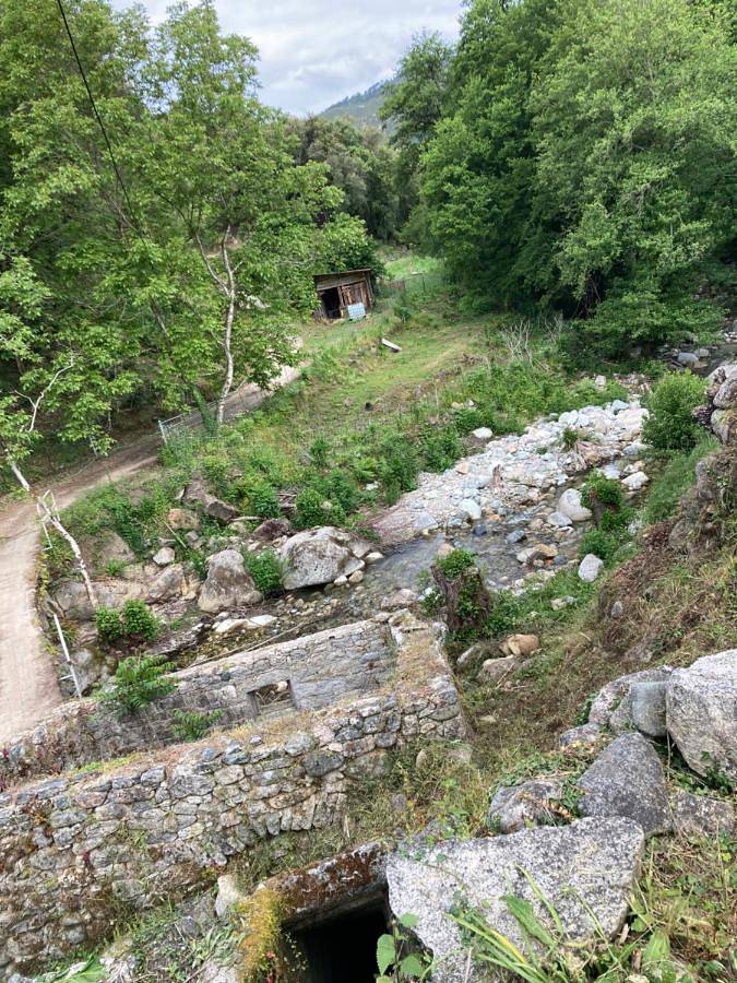 Gîte pour 6 personnes, avec jardin à Ucciani - 2