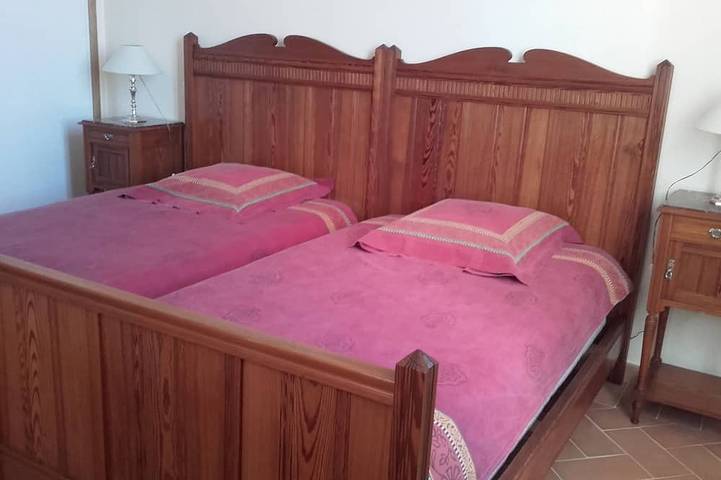 Location de vacances pour 4 personnes, avec jardin et jacuzzi à La Verdière - 3