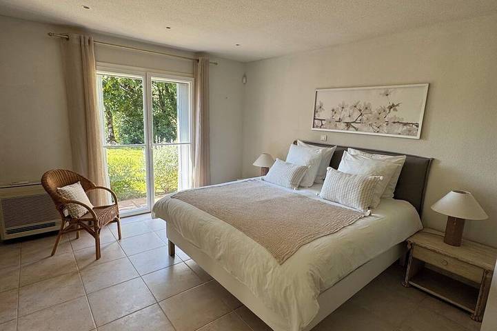 Villa pour 10 personnes à Villeneuve-Loubet - 2