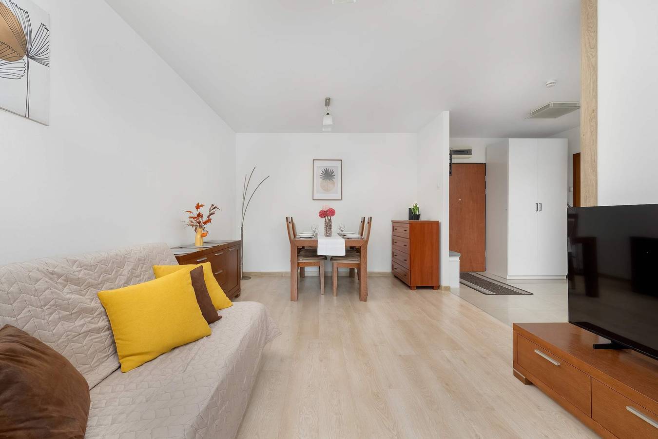 Appartamento intero, Kromera 65 Wrocław | Cosy Apartment | Balcony | Ideal for Relaxation in Breslavia, Niederschlesien