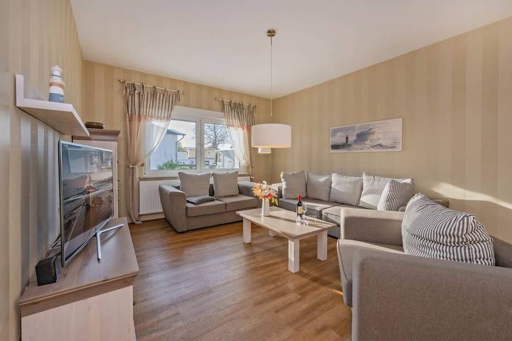 Ferienwohnung für 4 Personen, mit Balkon in Zinnowitz - 2