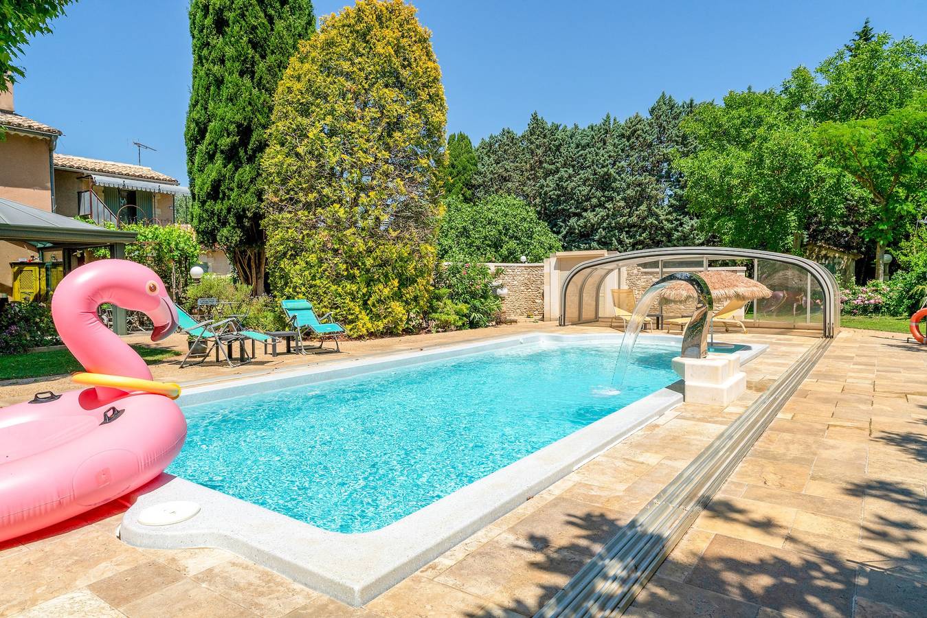 Ganze Wohnung, Romantischer Rückzugsort mit Pool in der Provence in Le Thor, Vaucluse