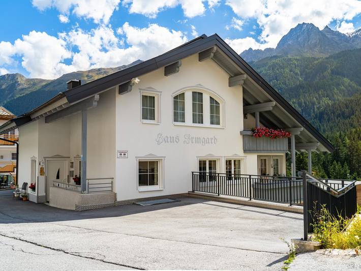 Ferienwohnung für 2 Personen, mit Balkon in Ischgl