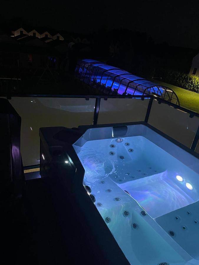 Lazur Apartamenty Domki in Sarbinowo, Powiat koszaliński