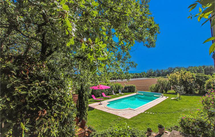 Appartement Laupie avec piscine et parking. in Bonlieu-sur-Roubion, Région de nyons