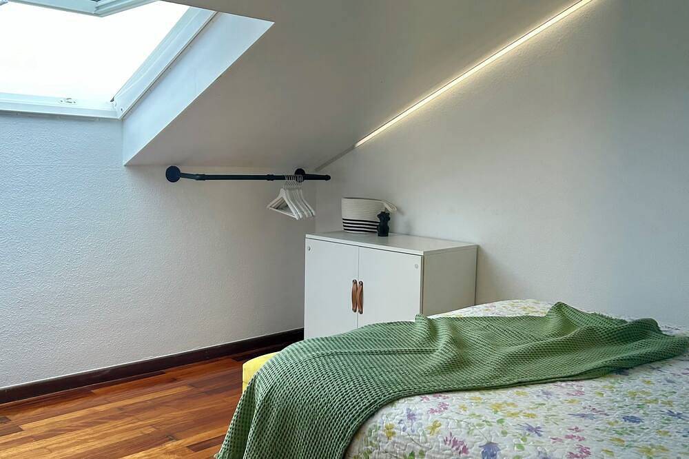 Entire apartment, Aquamarina apartment overlooking the sea and La Toja Island in O Grove, Rías Baixas