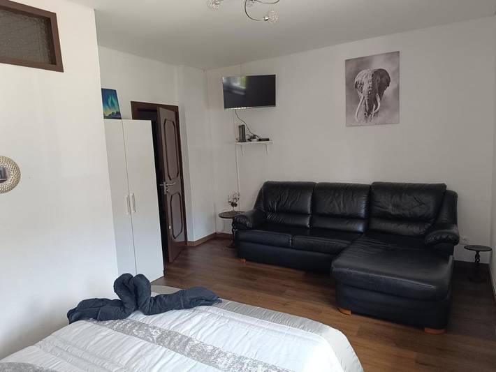 Gîte pour 6 personnes, avec balcon et vue, animaux acceptés dans Rio Tinto - 3