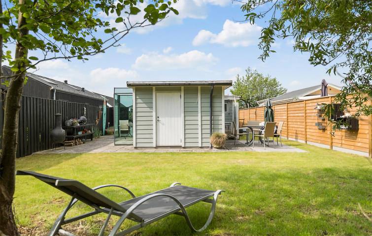 Casa de vacaciones para 4 personas con jardín in Karrebæksminde, Enø