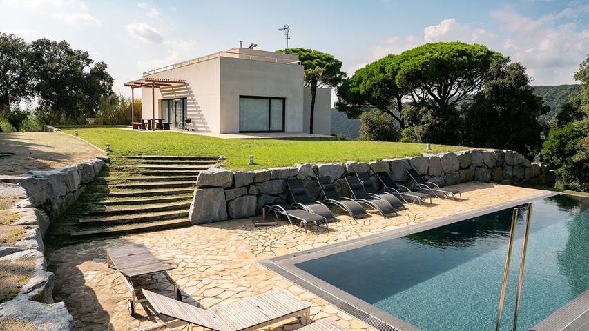 Vakantiehuis voor 10 personen, with zwembad and tuin as well as terras - 1