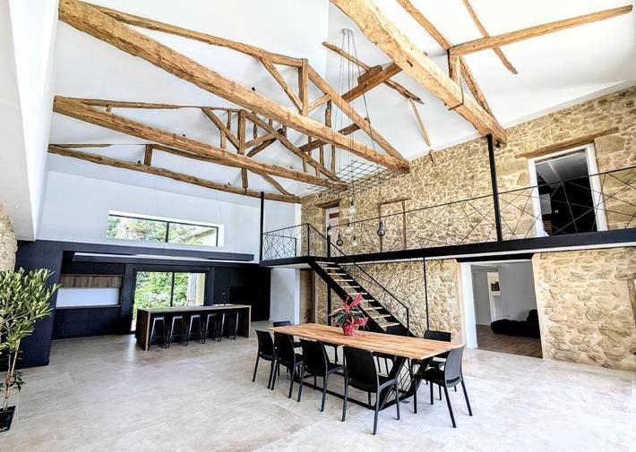 Chalet para 15 personas, con piscina además de jardín y vistas - 1