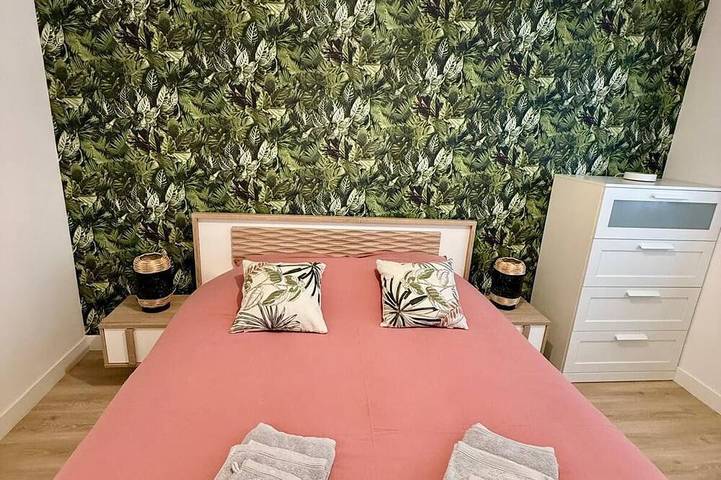 Ganze Wohnung, Spacious 70m² room - 2 bedrooms - 5 min Disneyland in Montévrain, Seine-et-Marne
