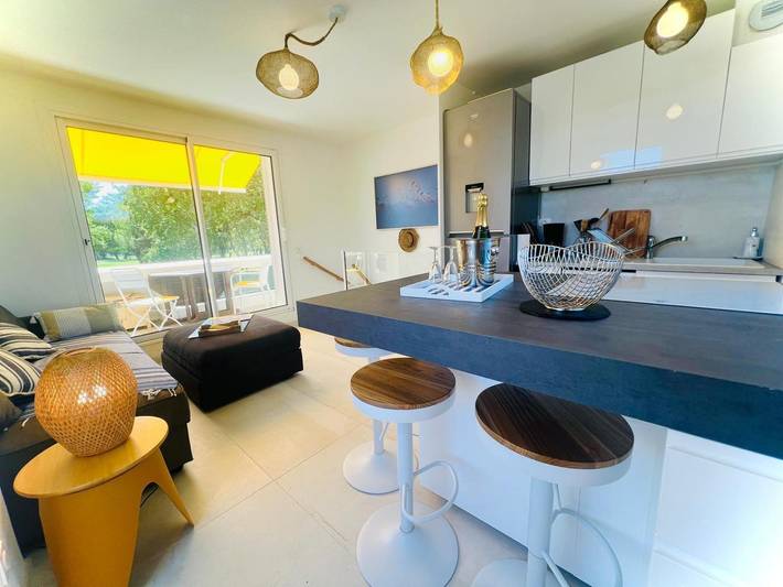 Gîte pour 3 personnes, avec terrasse dans Golf de la Grande Motte - 2