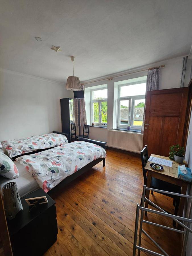 Location de vacances pour 2 personnes, avec vue ainsi que jardin et terrasse à Bastogne - 3