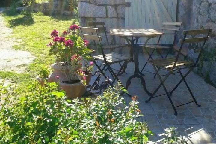 Gîte pour 4 personnes, avec terrasse, animaux acceptés à Petreto-Bicchisano