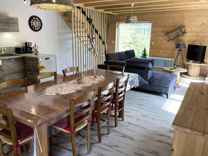 Chalet pour 10 personnes, avec Terrasse dans Le Lioran