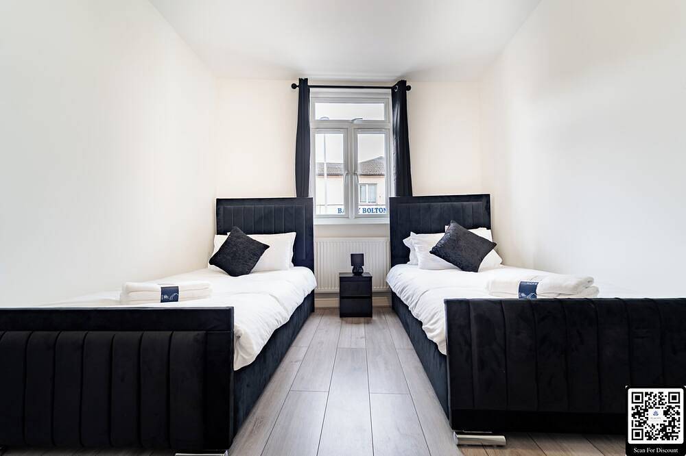 Ganze Wohnung, Lux 2Bdr Flat By Luton Station/Airport/City Centre - 30min to Kings X St Pancras in Luton, Chiltern Hills