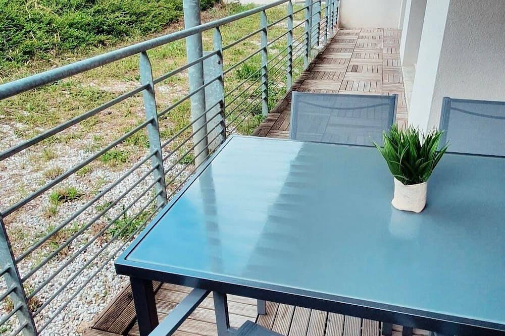 Appartement entier, Appt Lagord avec piscine 5min plages et centre ville de La Rochelle in Lagord, Région de La Rochelle