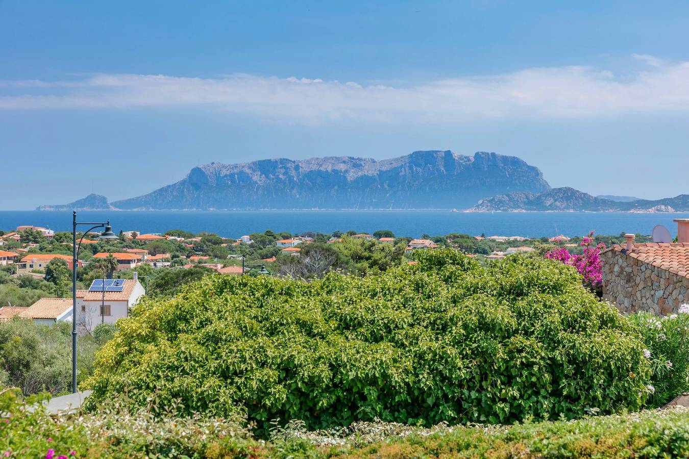 Ganze Wohnung, Kinderfreundliches Apartment mit Meerblick - Apartment Le Farfalle in Pittulongu, Costa Smeralda