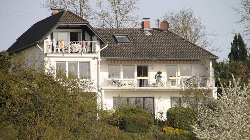 Ferienwohnung für 2 Personen, mit Terrasse und Garten in Bad Bertrich