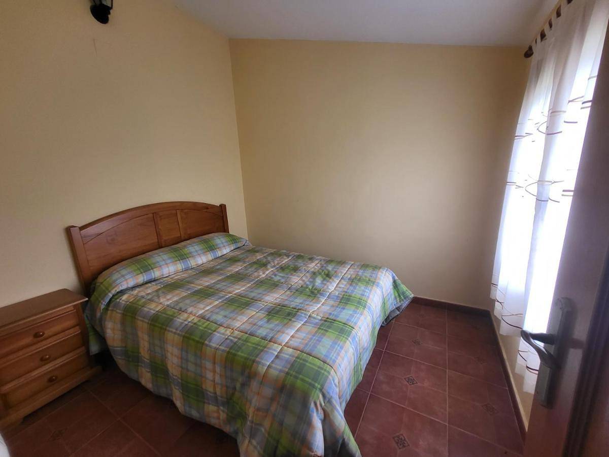 Five-Bedroom House in Casas del Cerro, Alcalá del Júcar