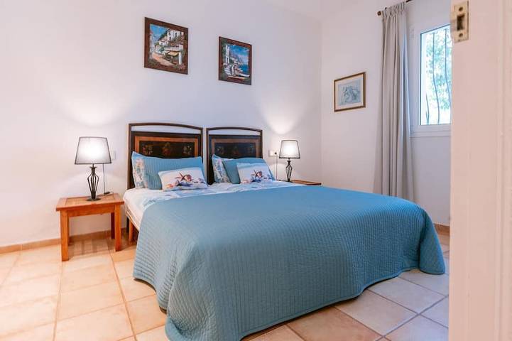 Villa in Cala Llonga nahe Strand & Hafen in Cala Llonga, Santa Eulària des Riu