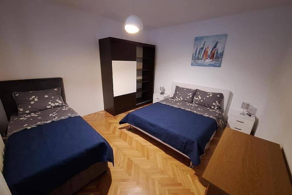 Appartement entier, App (4 + 1) à quelques pas de la vieille ville in Trogir, Split-Dalmatie