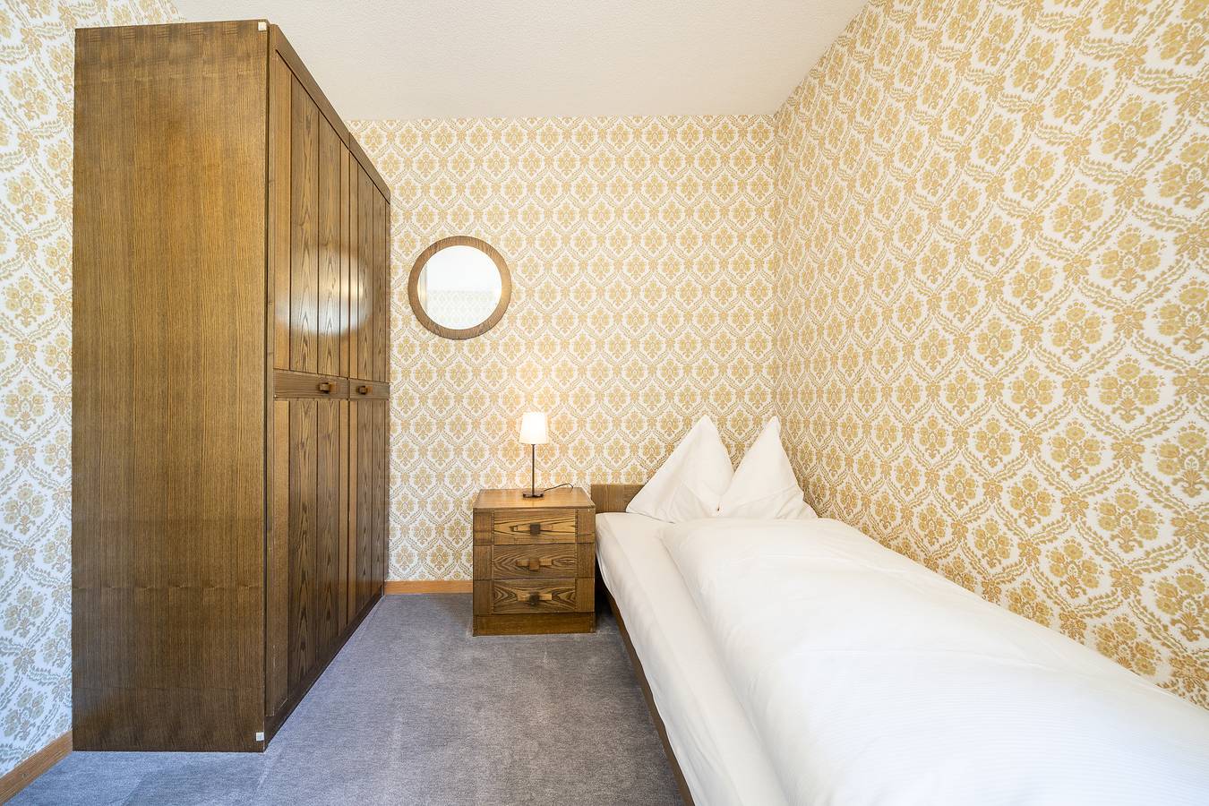 Ganze Wohnung, 7202 Zweckmäßig eingerichteten Wohnung mit gedecktem Balkon in Vulpera, Tarasp