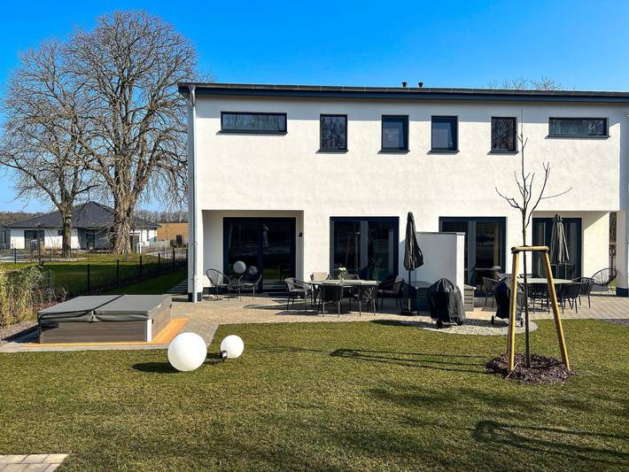 Ferienhaus für 7 Personen, mit Terrasse und Garten sowie Sauna, kinderfreundlich in Göhren-Lebbin - 3