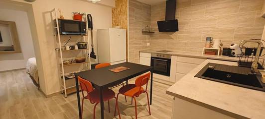 Gîte pour 3 personnes, avec vue à Berre-l'Étang
