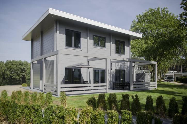 Bungalow für 10 Personen, mit Terrasse und Balkon/Terrasse - 1