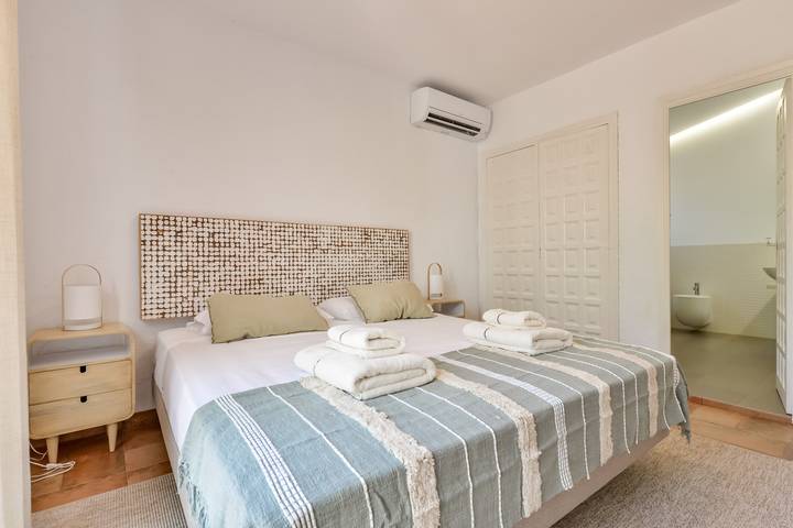 Chalet para 10 personas, con piscina además de terraza y jardín en Comunidad Valenciana - 3