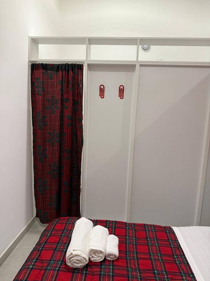 Geheel appartement, Appartement 'La Perla Del Colosseo' met wifi en airconditioning in Centrum van Rome, Rome