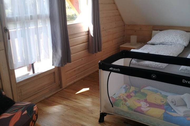 Location de vacances pour 4 personnes, avec jardin ainsi que jacuzzi et balcon dans Selters - 3