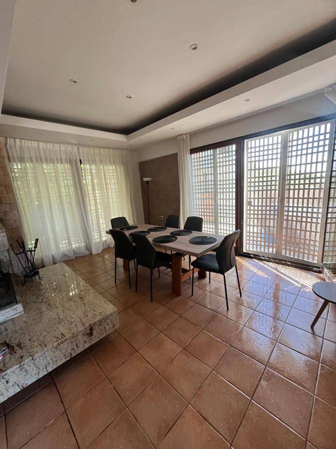 Ferienhaus für 5 Personen, mit Garten und Whirlpool, mit Haustier