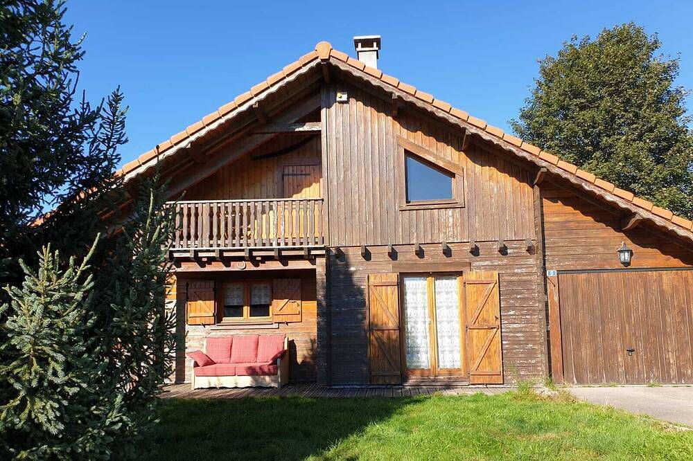Chalet \"La Palette\" avec Wifi dans la nature sur un terrain de 20 ares in Champdray, Saint-Dié-des-Vosges