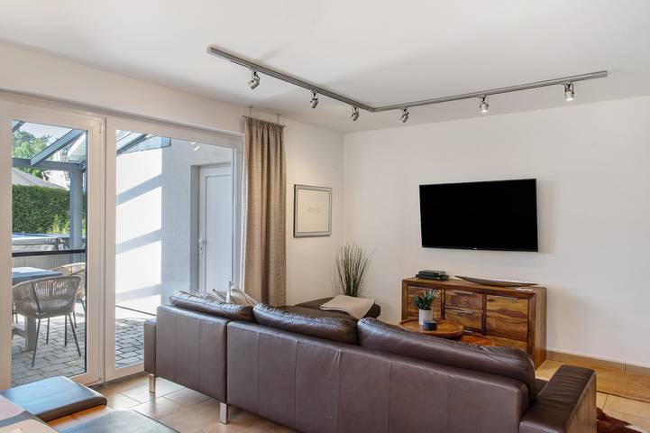 Ferienhaus für 8 Personen, mit Whirlpool und Garten sowie Sauna in Göhren-Lebbin - 3