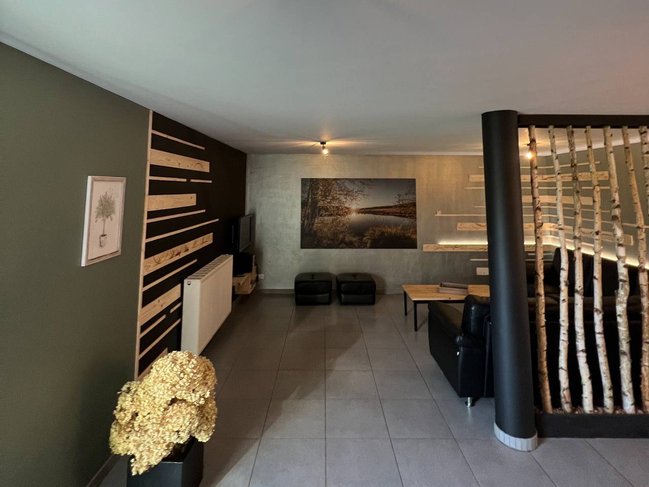 Spacious 15-person group accommodation with hot tub in Francheville, near Spa in Stavelot, Région de Liège