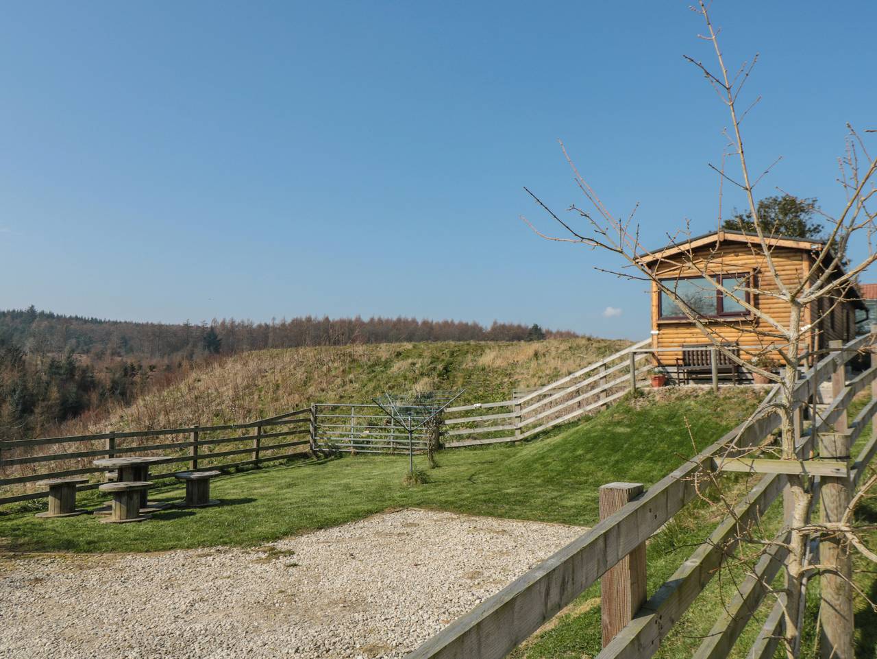 Castle View Cabin in North York Moors National Park