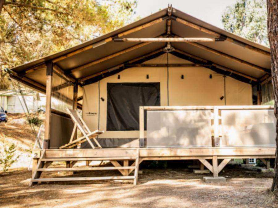 Camping Olva  - Tienda de lona y madera 4 personas - Corsica Lodge, 2 habitaciones - llegada el sábado en temporada alta in Sartène, Distrito de Sartène