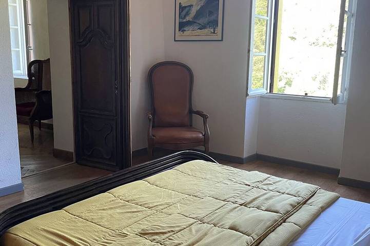 Gîte pour 10 personnes, avec jardin ainsi que terrasse et piscine à Saint-André-de-Majencoules - 4