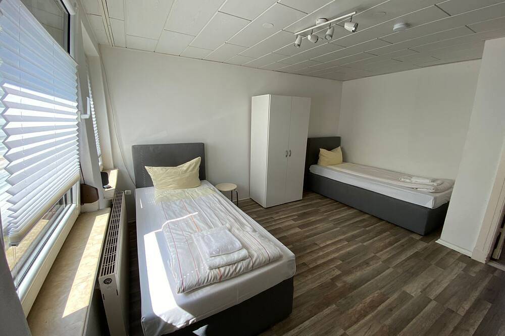 Frankenstraße 13 - 2 Schlafzimmer in Neumünster, Schleswig-Holstein Binnenland