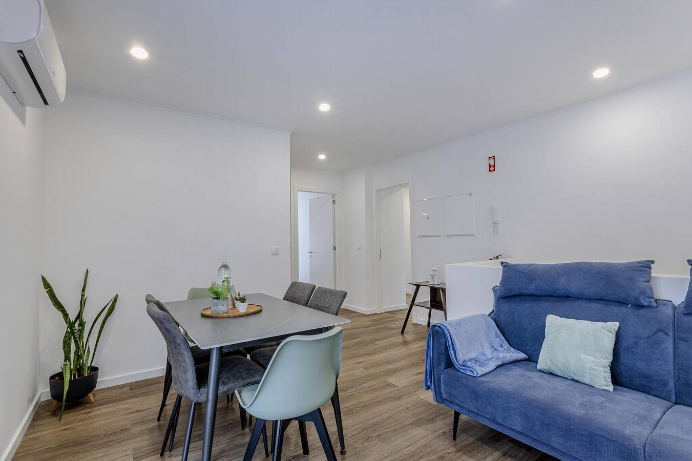 Ganze Wohnung, Ferienwohnung für 6 Personen mit Terrasse in São Miguel Island, Ponta Delgada