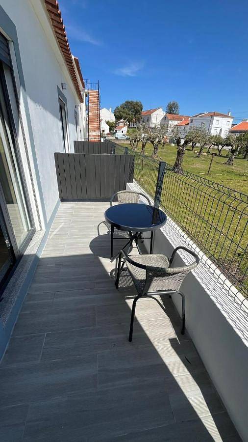 Apartment in São Sebastião da Giesteira e Nossa Senhora da Boa Fé, Distrito de Évora