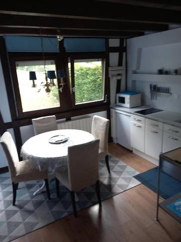 Gîte pour 4 personnes, avec vue et terrasse à Lembach